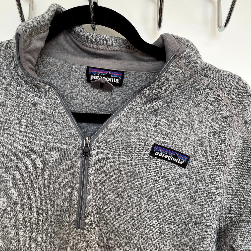 Gray Patagonia Quarter Zip - Size Medium